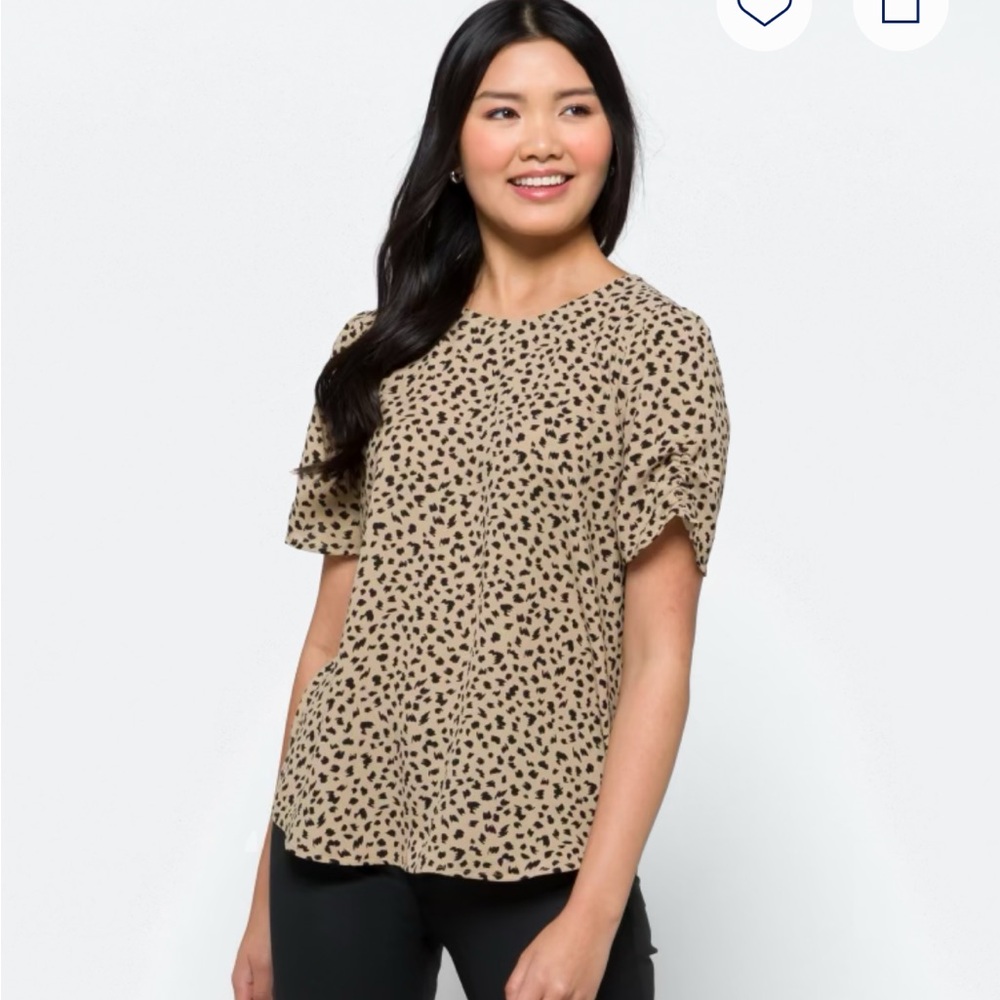 PAPERMOON
Claudia Ruched Sleeve Blouse